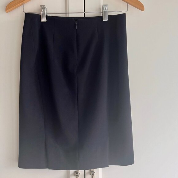 THEORY Navy Pencil Skirt | Size 0 - Picture 2 of 4